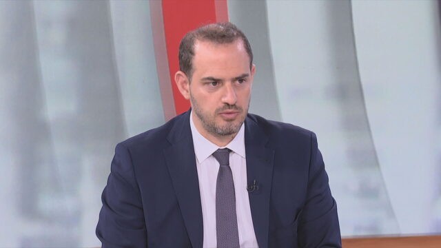 Γ. Κώτσηρας: «Θα συνεχίσουμε να στηρίζουμε τους πολίτες» – Νέα μέτρα για οικογένειες, ενοικιαστές και ιδιωτικό χρέος