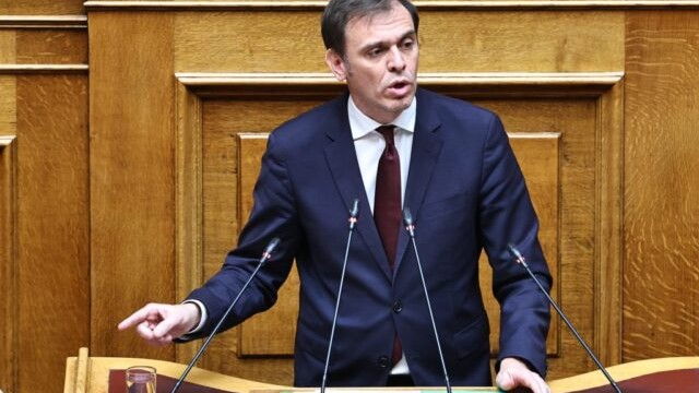 Μάντζος για τα επεισόδια στην Αλβανία: «Προκαλούν έντονη ανησυχία – Να διασφαλιστούν τα δικαιώματα της Ελληνικής Μειονότητας»
