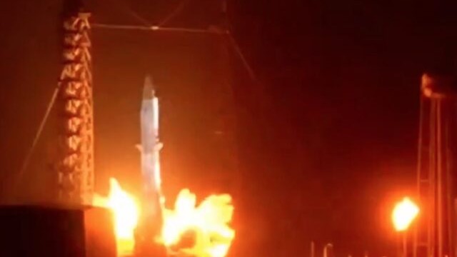 Η έκρηξη του New Glenn βάζει τη NASA σε τροχιά εξάρτησης από τη SpaceX