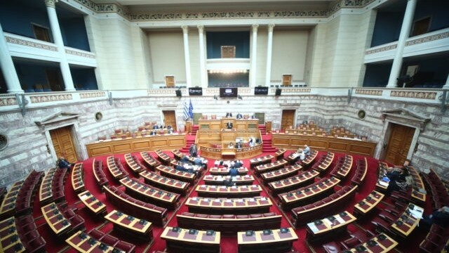 Σκληρή κριτική Ανδρουλάκη στην κυβέρνηση – Αναταράξεις στην κεντροαριστερά
