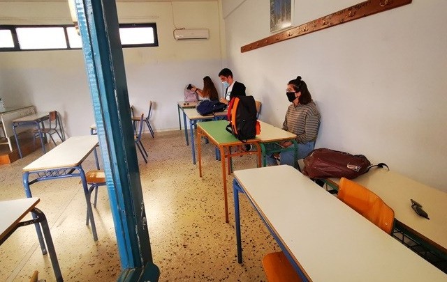 Ανοίγουν Γυμνάσια και Λύκεια - Ποιες περιοχές εξαιρούνται