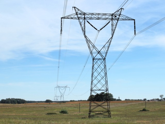 «Μάχες Χαρακωμάτων» στην αγορά ηλεκτρικής ενέργειας