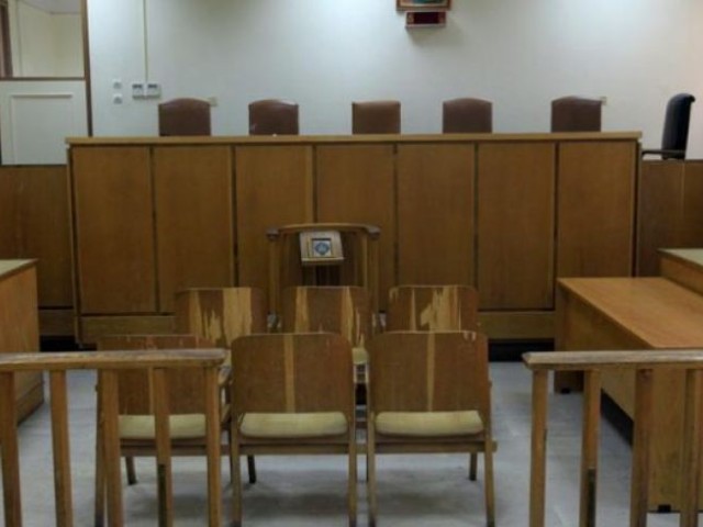 Δικηγορικοί Σύλλογοι Ελλάδος: Αντισυνταγματική η αναστολή λειτουργίας των δικαστηρίων