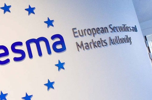 ESMA προς μικροεπενδυτές: Μην βασίζεσθε στα social media για αγορές μετοχών