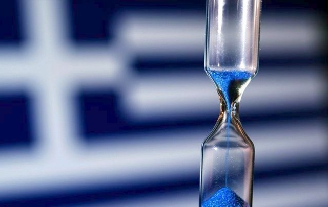 Μικρή υποχώρηση του οικονομικού κλίματος τον Ιανουάριο