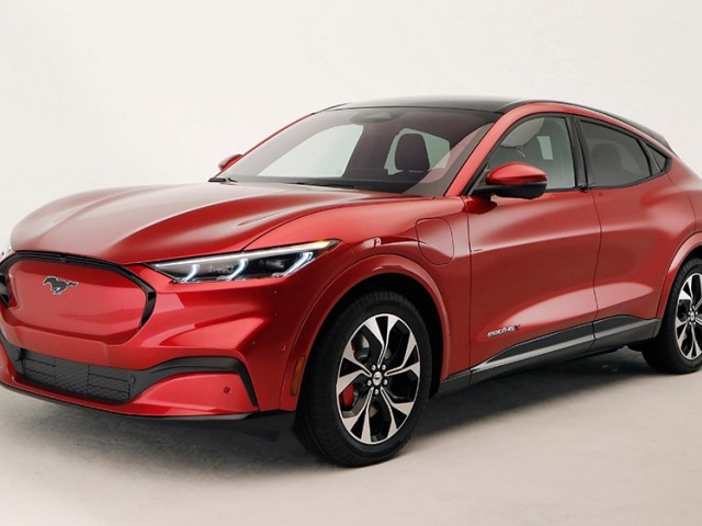 Ford: Ως το 2030 θα είναι ηλεκτρικά όλα τα μοντέλα της στην Ευρώπη