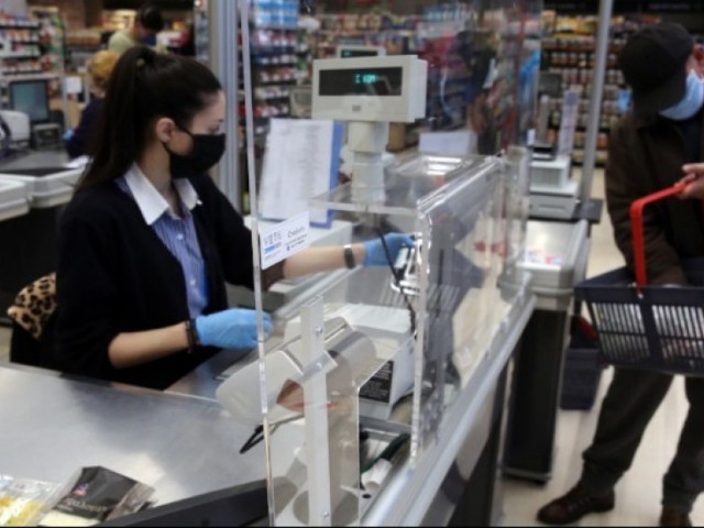 Πρόστιμα και "λουκέτα"  σε επιχειρήσεις το σαββατοκύριακο για μη τήρηση μέτρων