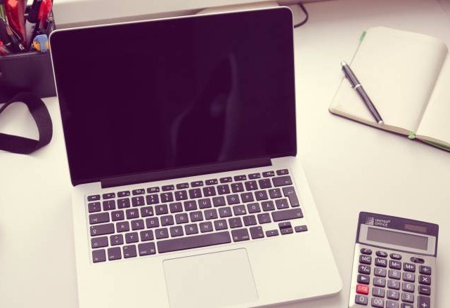 Με νέες προδιαγραφές η έκδοση ηλεκτρονικών τιμολογίων