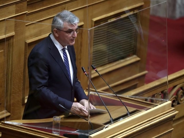 Υπουργείο Εργασίας: Αμετάβλητη η νομοθεσία για τα αυξημένα ποσοστά της προσωρινής σύνταξης