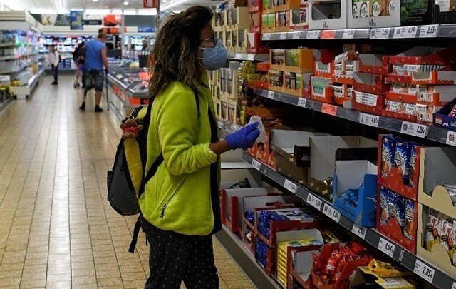 Ανθίζουν τα darkstores και οι αποθήκες εντός πόλης