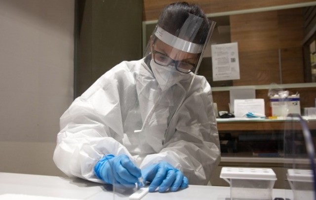 Αύριο οι πρώτες παραλαβές του εμβολίου της Johnson & Johnson στις ΗΠΑ