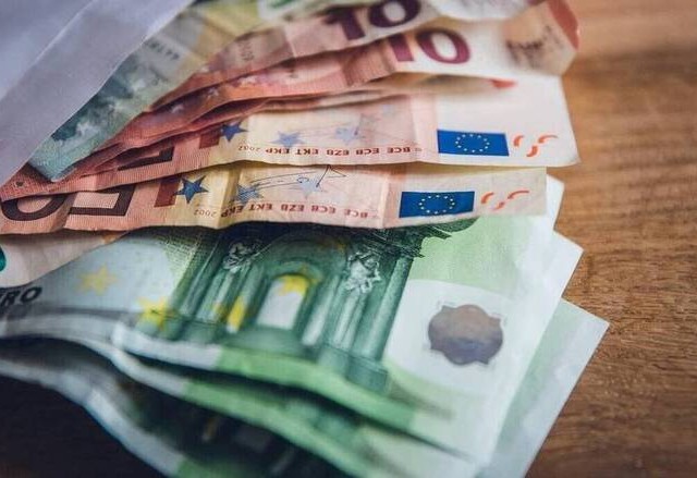 Επιστρεπτέα Προκαταβολή 6: Παράταση προθεσμίας και δυνατότητα υποβολής κατ’ εξαίρεση αίτησης