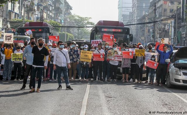 ΗΠΑ: Αναστέλλεται η εμπορική συμφωνία του 2013 με την Μιανμάρ