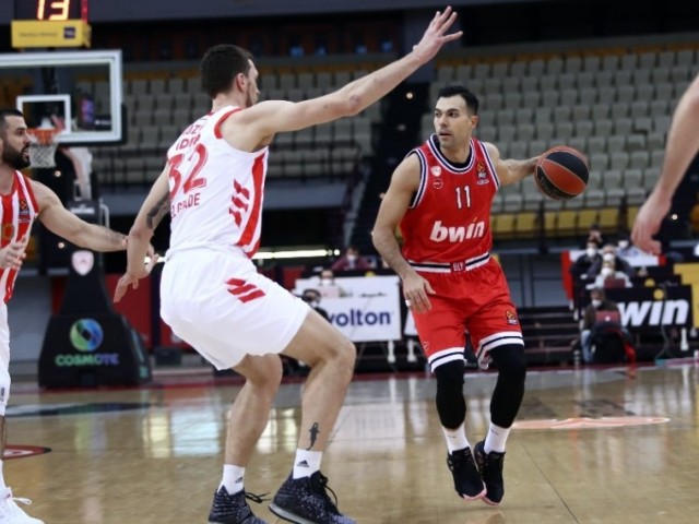 Ολυμπιακός-Ζενίτ: Φοβερή ανατροπή και νίκη 75-61