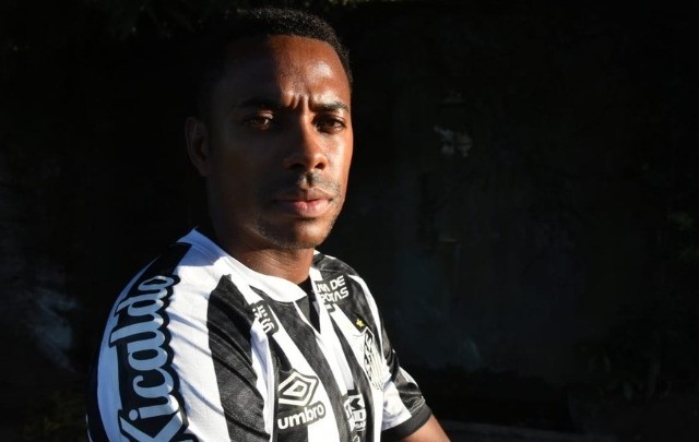 Εκδίδεται διεθνές ένταλμα σύλληψης του Ρομπίνιο!