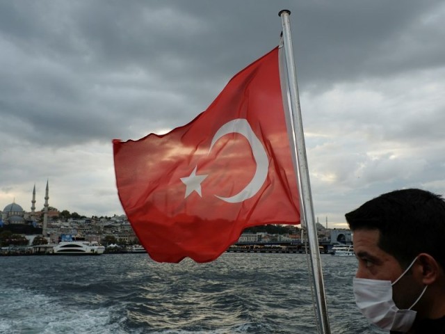 Τουρκία: Η οικονομία σε ύφεση, το φάσμα της φτώχειας