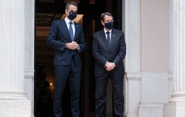 Μητσοτάκης - Αναστασιάδης: Ανοιχτός διάλογος στις ελληνοτουρκικές σχέσεις