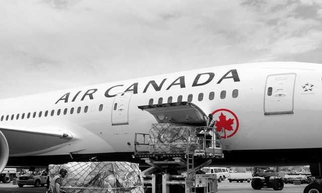 Η Air Canada αίρει τη πρόταση για εξαγορά της Transat