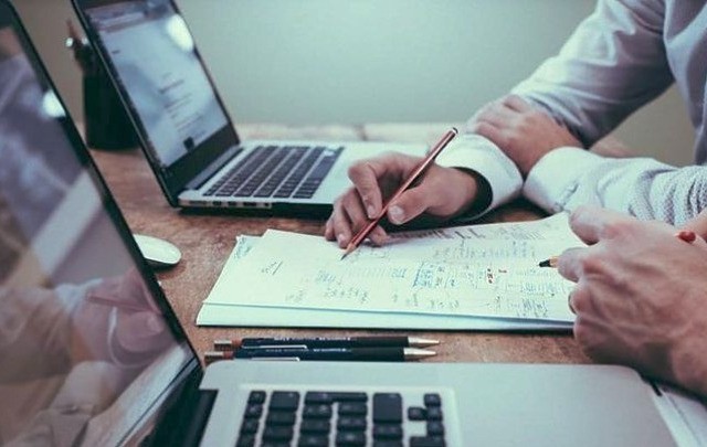 PwC: Θετική η διαχείριση της πανδημίας για τις ελληνικές οικογενειακές επιχειρήσεις