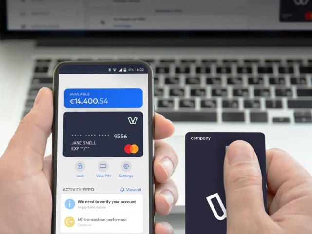 Περισσότερες ψηφιακές δυνατότητες από την Viva Wallet