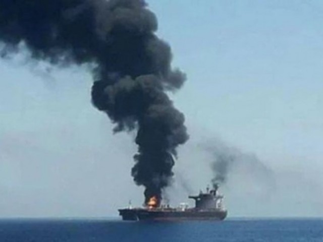 Έκρηξη σε ιρανικό πλοίο - Ο ΟΗΕ συνιστά μέγιστη αυτοσυγκράτηση