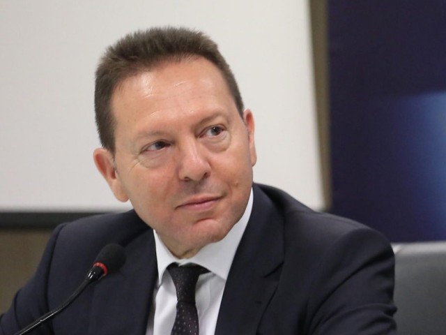 Γ. Στουρνάρας: Να καταργηθεί το bail-in στις καταθέσεις