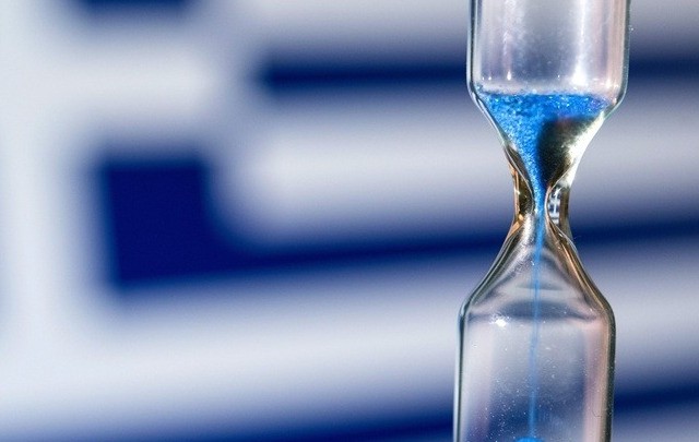 Άντεξαν τα έσοδα παρά το lockdown της αγοράς