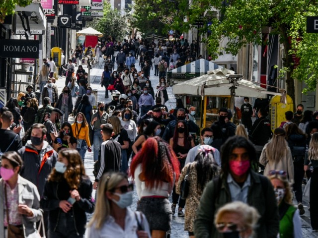 Κυριακή με ανοιχτά σούπερ μάρκετ και καταστήματα