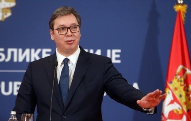 Σερβία: Συγχώνευση δύο κομμάτων που ενισχύει την πολιτική δύναμη του Αλ. Βούτσιτς