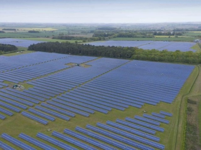 Lightsource bp: Είσοδος στην ελληνική αγορά ηλιακής ενέργειας