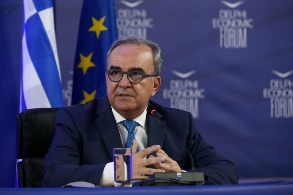 Νίκος Παπαθανάσης: Στόχος μας είναι να γίνει η Ελλάδα επενδυτικός "παράδεισος"