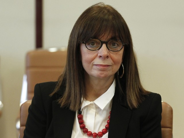 Στον «Μυστρά του Αιγαίου» η ΠτΔ για να τιμήσει τους νεκρούς της Σφαγής της Χίου