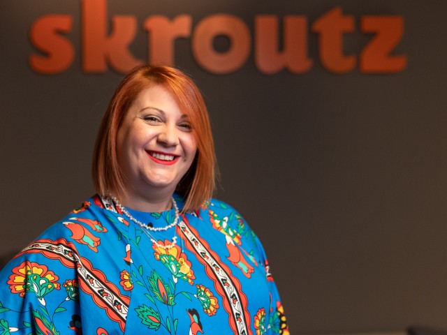 Skroutz: Οι εργαζόμενοι βαθμολογούν με άριστα την εργασιακή εμπειρία