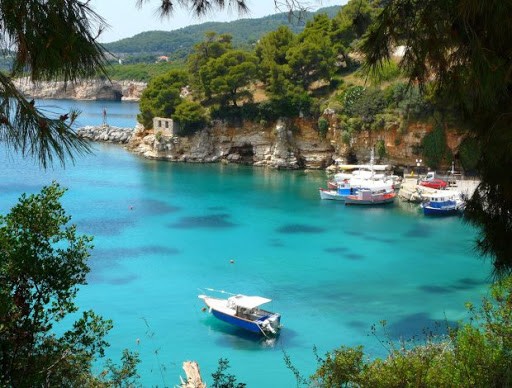 Μεγάλη πληρότητα στα πρώτα ακτοπλοϊκά δρομολόγια Θεσσαλονίκη - Σποράδες