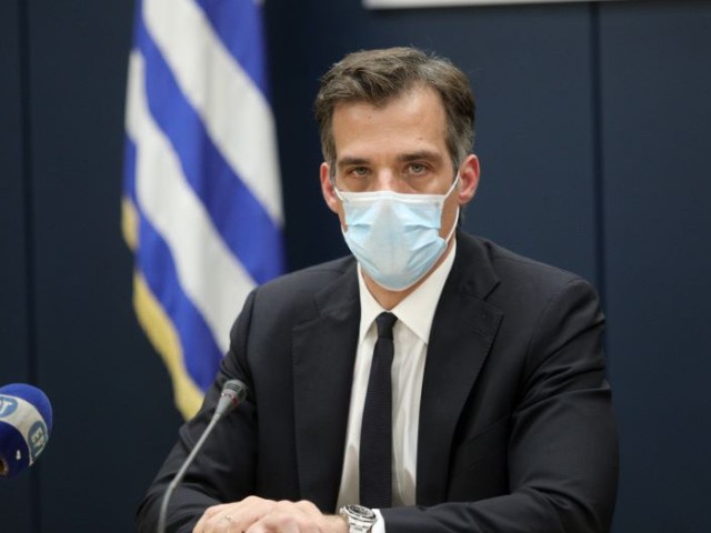 Π. Αρκουμανέας: Στις επόμενες εβδομάδες θα βγάλουμε τις μάσκες στους εξωτερικούς χώρους