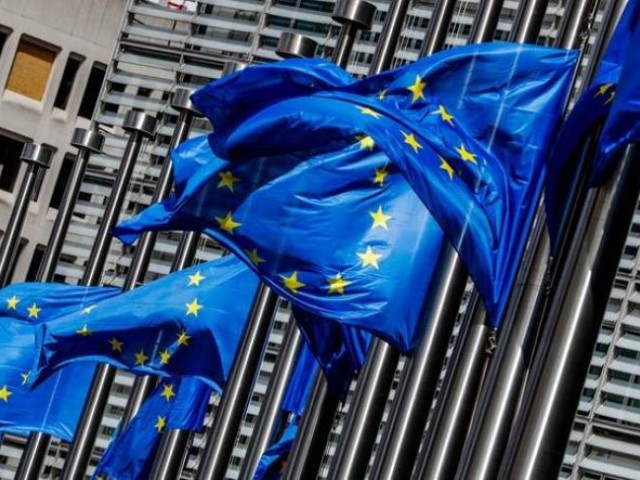 Ε.Ε.: Συγκέντρωσε 20 δισ. ευρώ για το Ταμείο Ανάκαμψης από δεκαετές ομόλογο