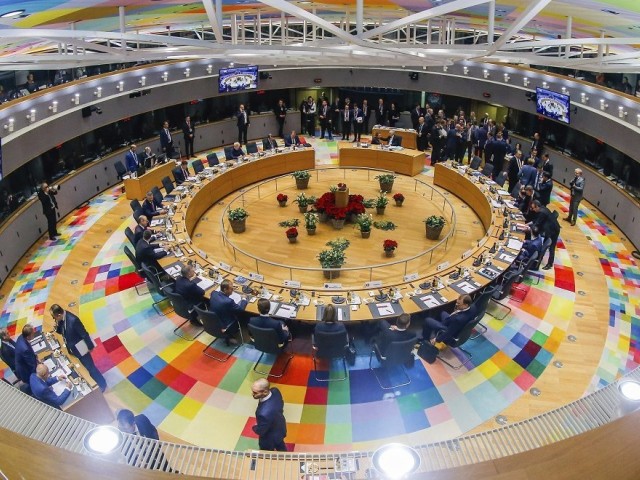 Μέτρα κατά της Λευκορωσίας από Ε.Ε, Βρετανία, ΗΠΑ και Καναδά