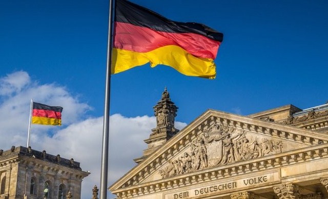 Γερμανία: Η δεξιά κατατρόπωσε την ακροδεξιά