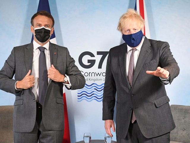 Μακρόν προς Τζόνσον: κράτα τον λόγο σου στη συμφωνία του Brexit