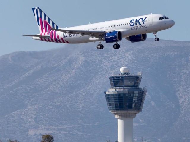 Αεροπορική σύνδεση Βόλου και Ηρακλείου