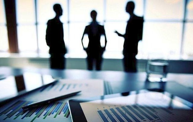 Έξι μήνες «αέρα» στους servicers για να πετύχουν τους στόχους τους
