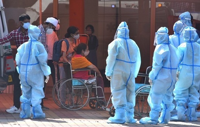 Κρούσματα και θάνατοι από την πανδημία σε χώρες του πλανήτη