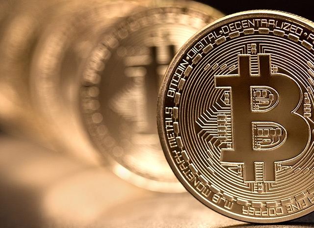 Βιtcoin: Άνοδος στα 32.000 δολάρια μετά το χθεσινό sell-off