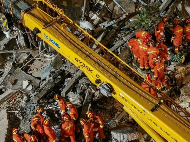 Κίνα: Οκτώ νεκροί, εννέα αγνοούμενοι από την κατάρρευση τμήματος ξενοδοχείου