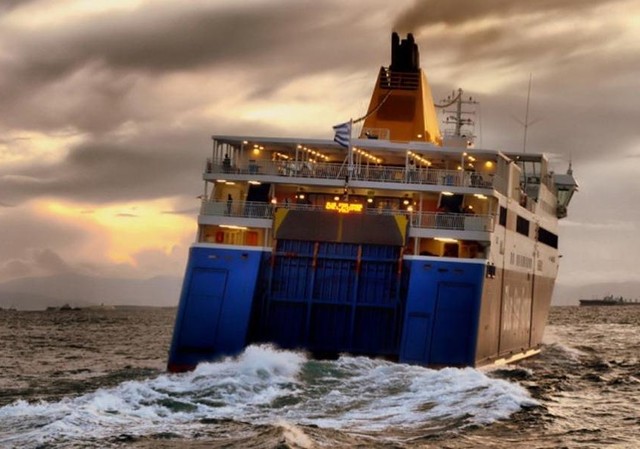 Εκπτώσεις έως και 50% στα ακτοπλοϊκά εισιτήρια για τους εκπαιδευτικούς