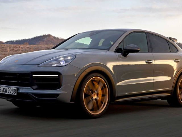 Η Porsche Cayenne Turbo GT με 640 ίππους κοστίζει €196.078