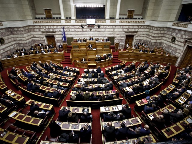 Στη Βουλή το νομοσχέδιο για την επεξεργασία των αποβλήτων