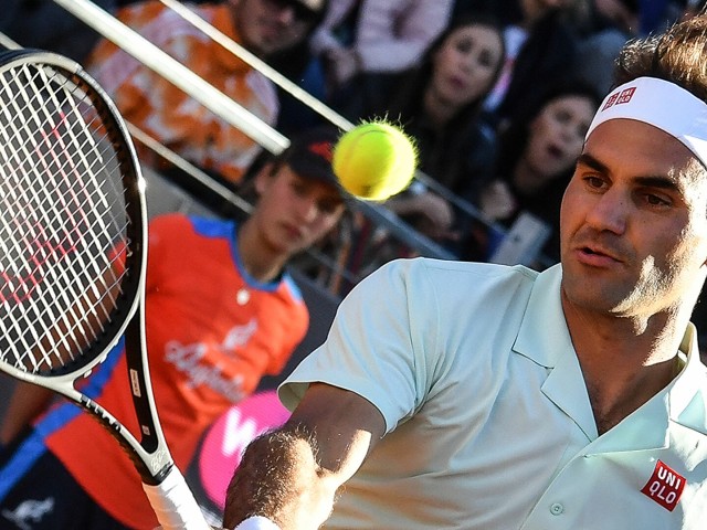 «Νυστέρι» για Φέντερερ, θα μείνει εκτός δράσης για «πολλούς μήνες»