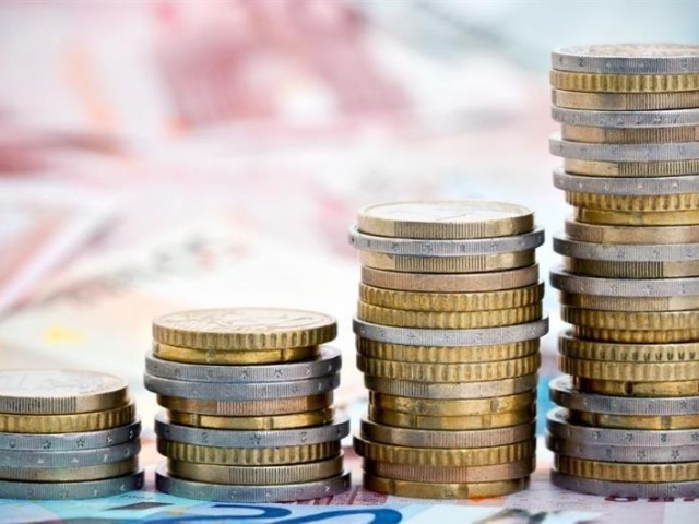 Πρωτογενές έλλειμμα €9,077 δισ. έναντι στόχου €9,602 δισ. 