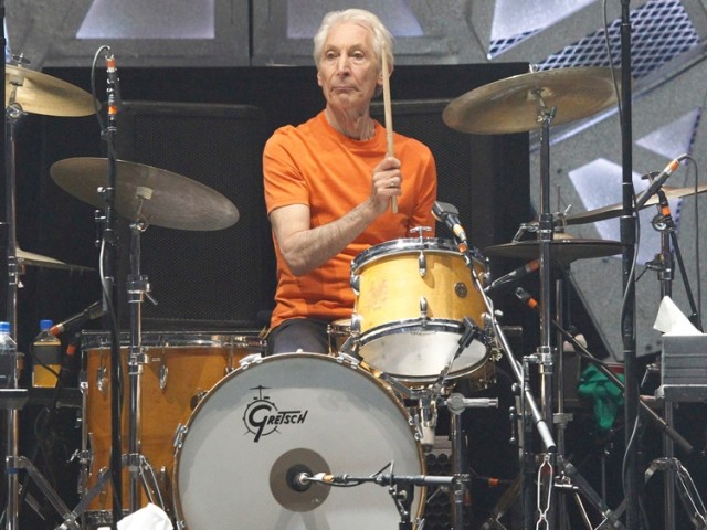 Απεβίωσε ο Charlie Watts, o εμβληματικός ντράμερ των Rolling Stones